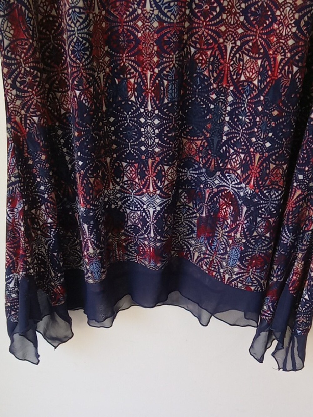 Cato Cap Sleeve Patterned Tunic Blouse Size 14/16W - Picture 3 of 5